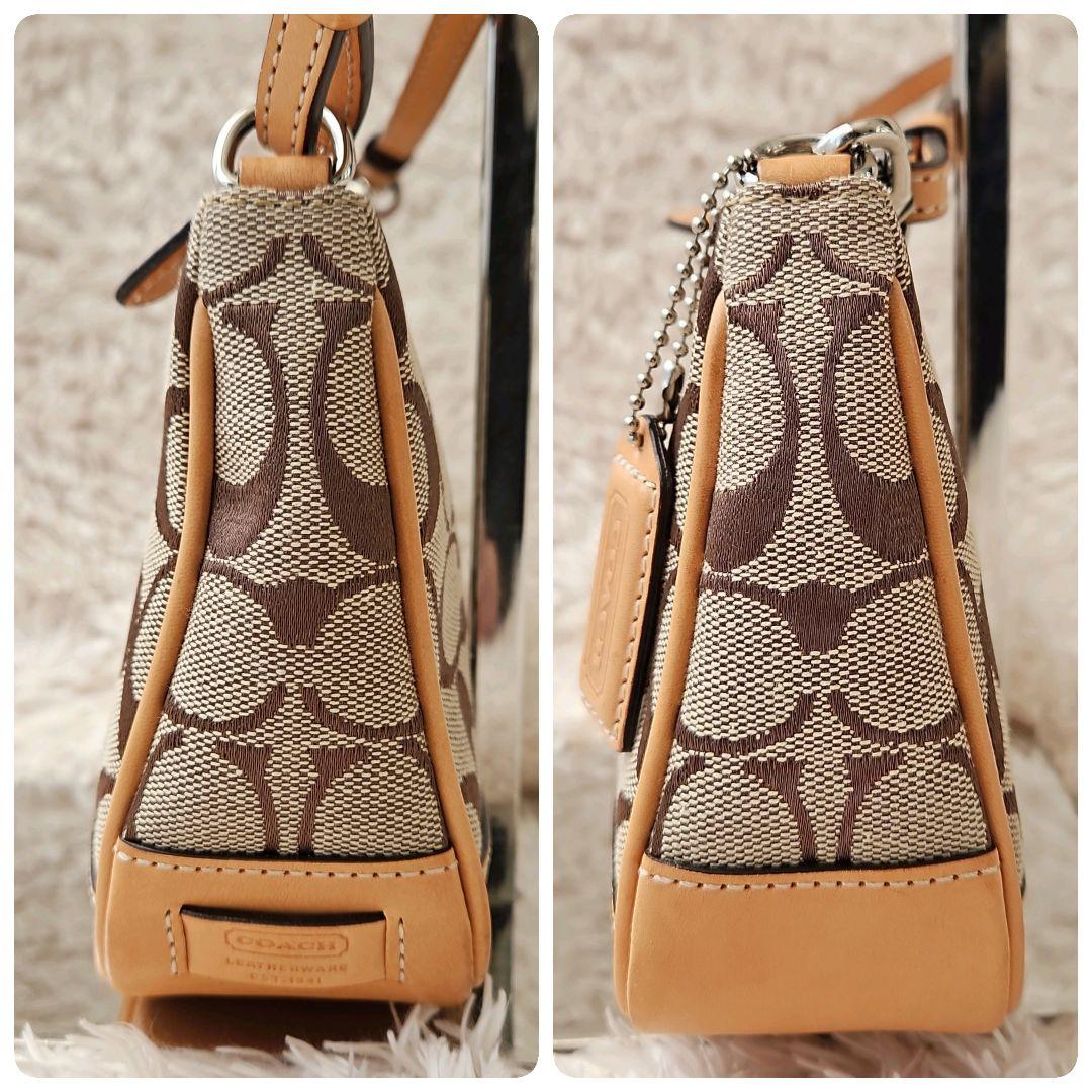 バッグ Coach 6094 Signature Accessory pouch y2k