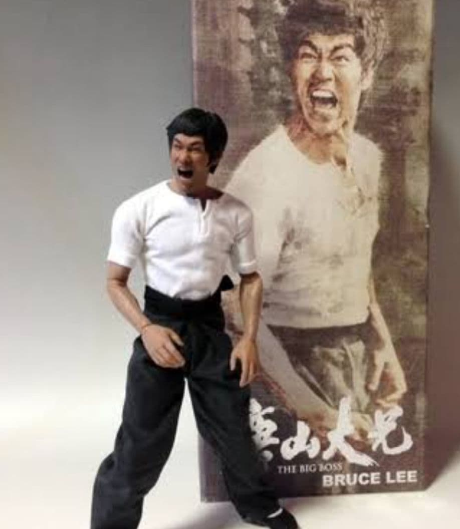 ブルース・リー 1/6 エンタベイ フィギュア ドラゴン危機一髪