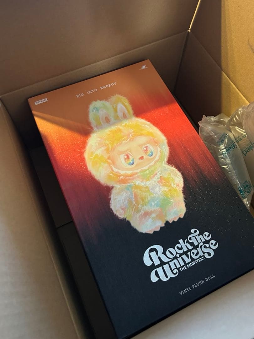 ロックザユニバース　ラブブ