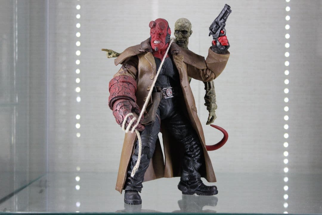 Hellboy ヘルボーイ フィギュア