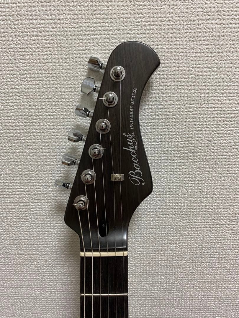 バッカス エレキギター Bacchus UNIVERSE BST-TW