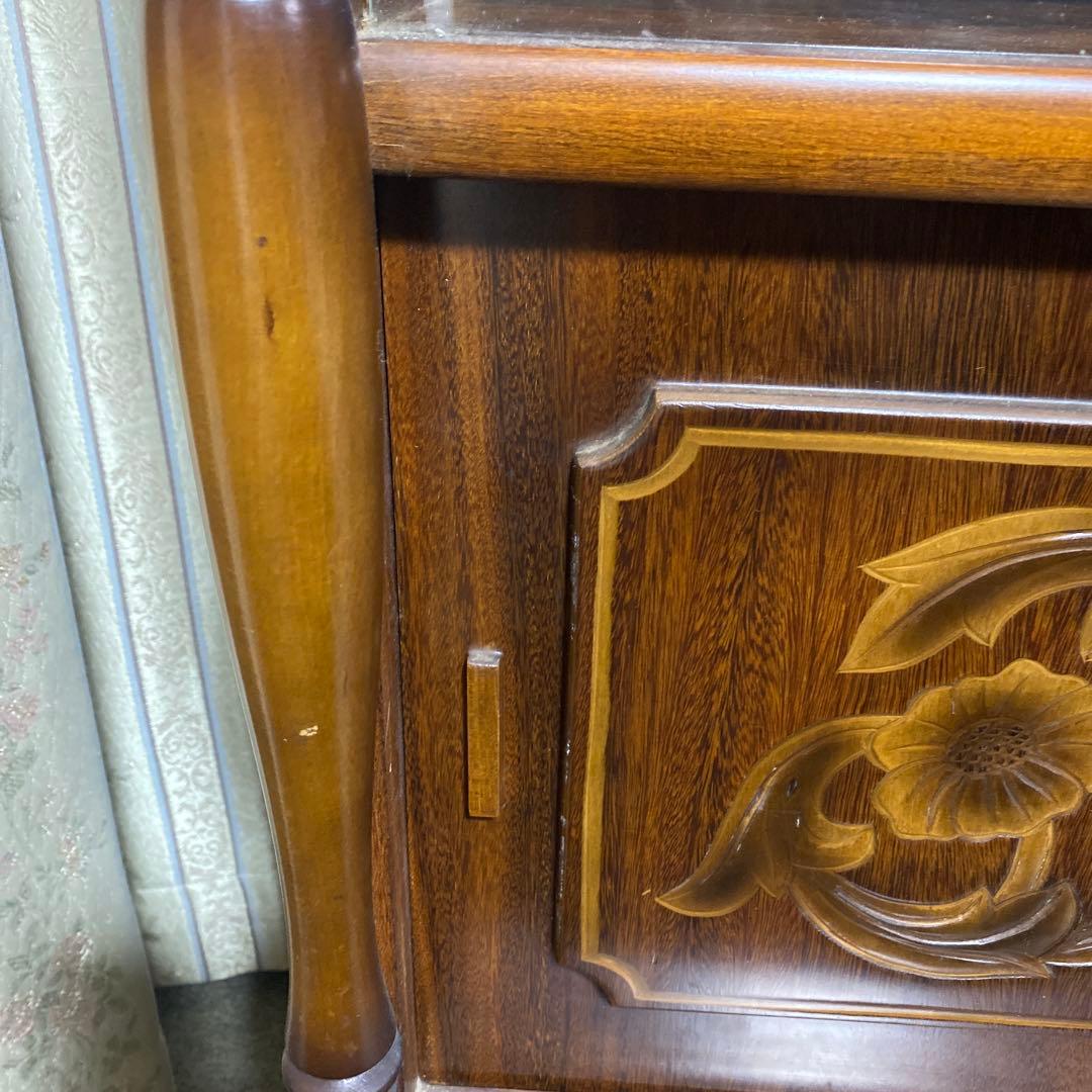 ヴィンテージ　 レトロ　 木製 　ガラス扉　キャビネット　サイドボード