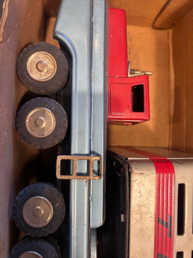 鉄道模型 TURNPIKE LIVESTOCK TRAILER MAMMOTH