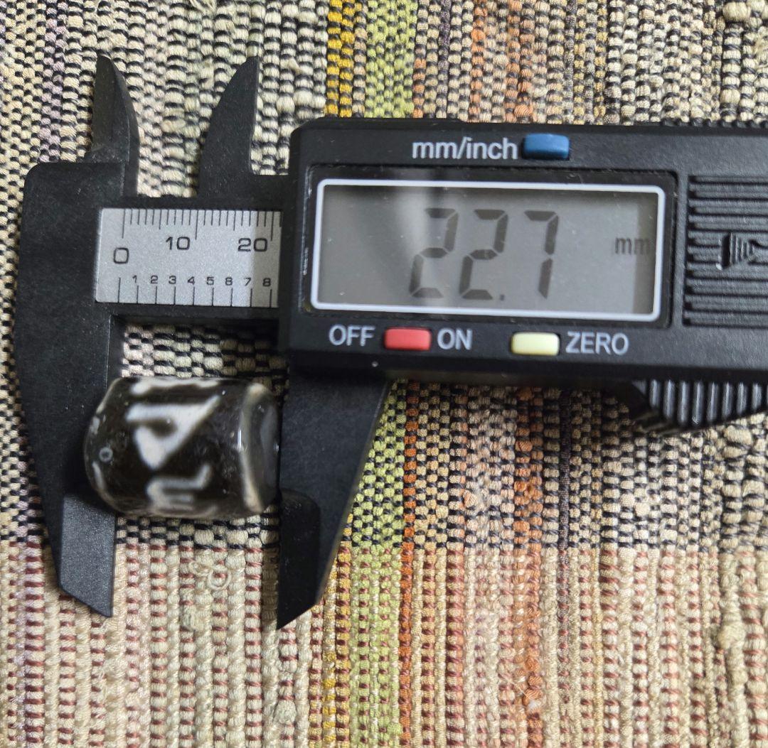 890 天珠　六字真言天珠　梵字　太極天珠　dzibeads　2個セット！