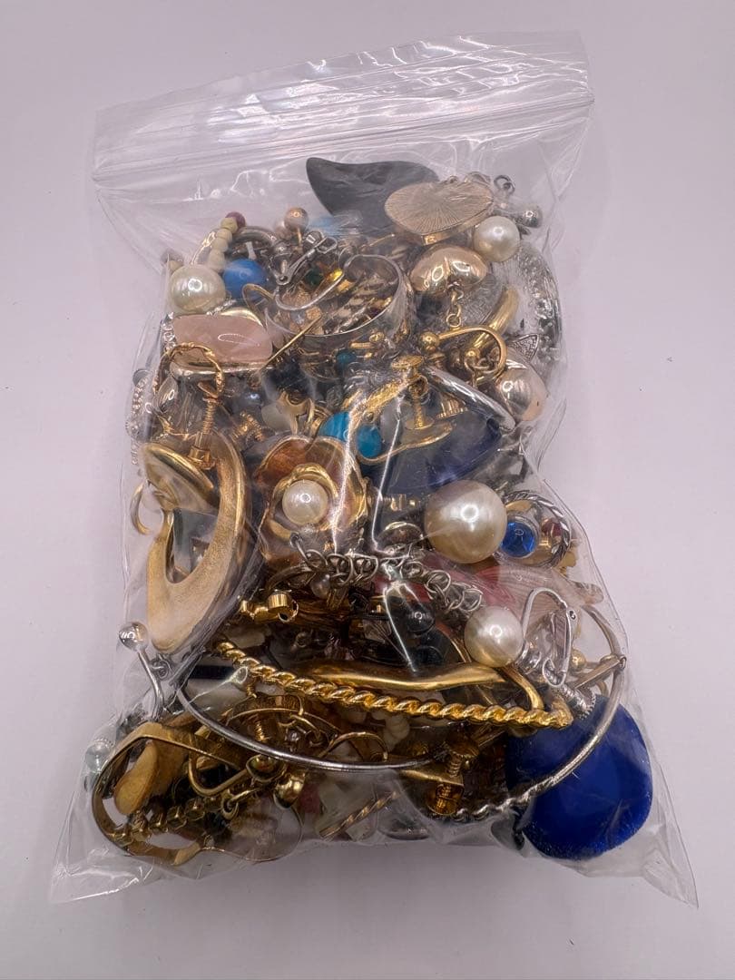 イミテーションアクセサリー 大量まとめ売り業者様歓迎 B7袋約20袋分