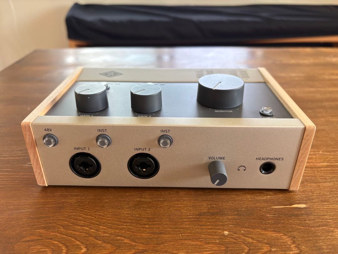 VOLT276 Universal Audio オーディオインターフェイス