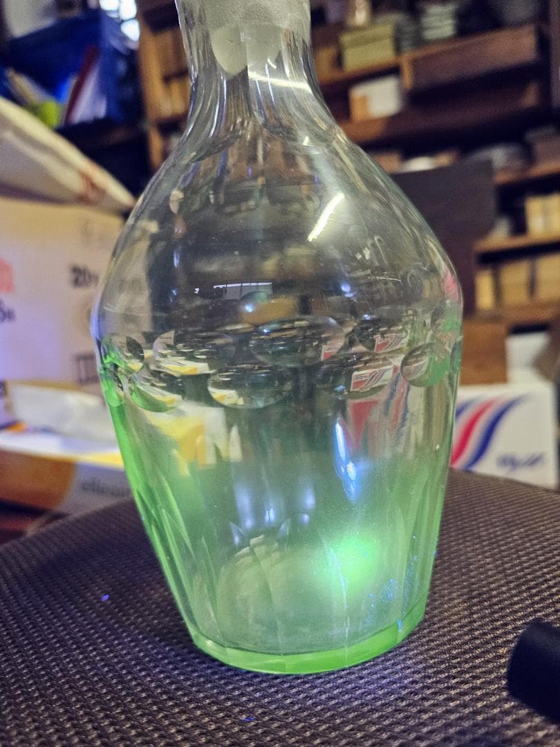 大正から戦前 ウランガラス デキャンタ カットガラス