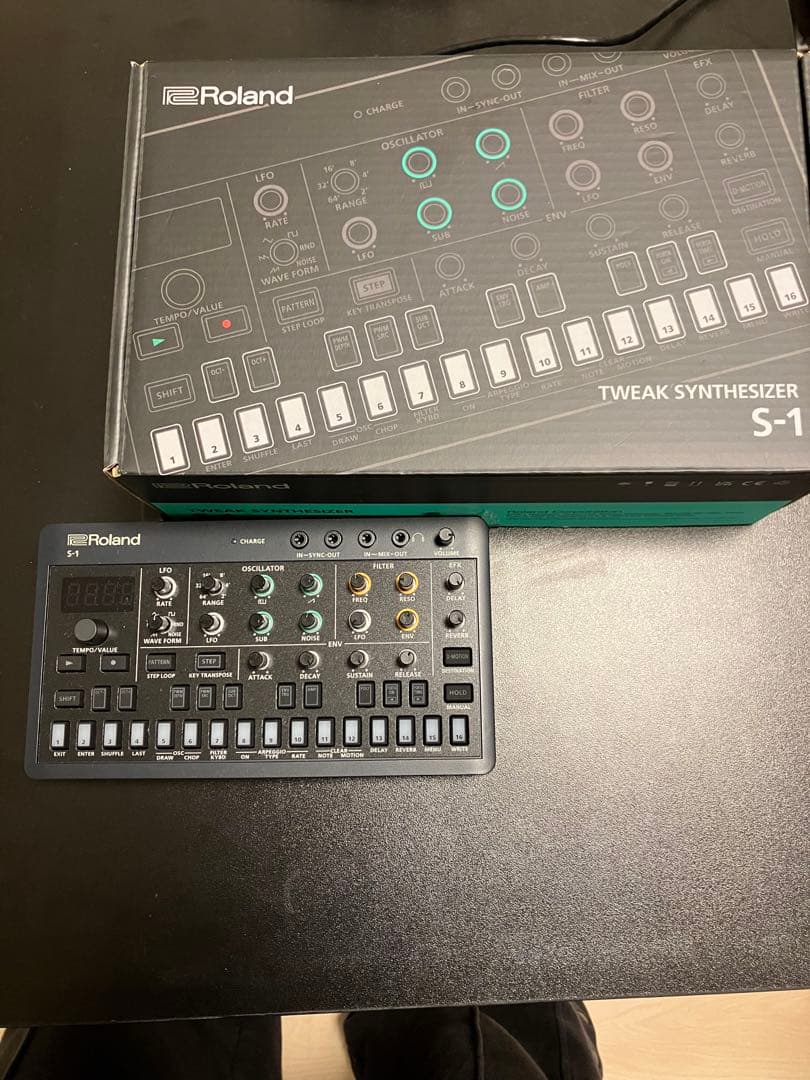 Roland S-1 シンセサイザー