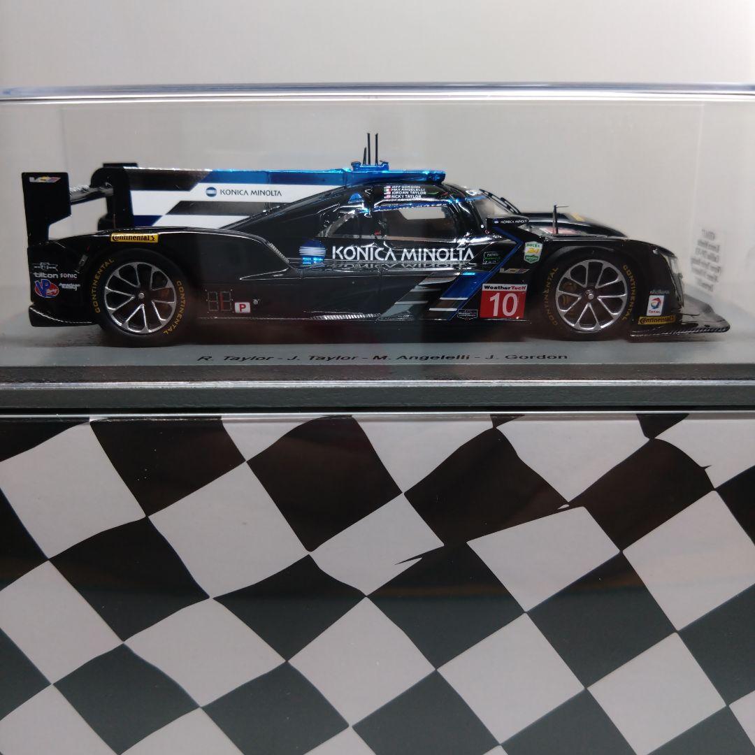 【美品】1/43スパークCadillac 2017 Daytona Winner