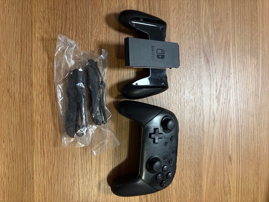 Nintendo Switch グリーン/レッド 本体（韓国版、箱無し）