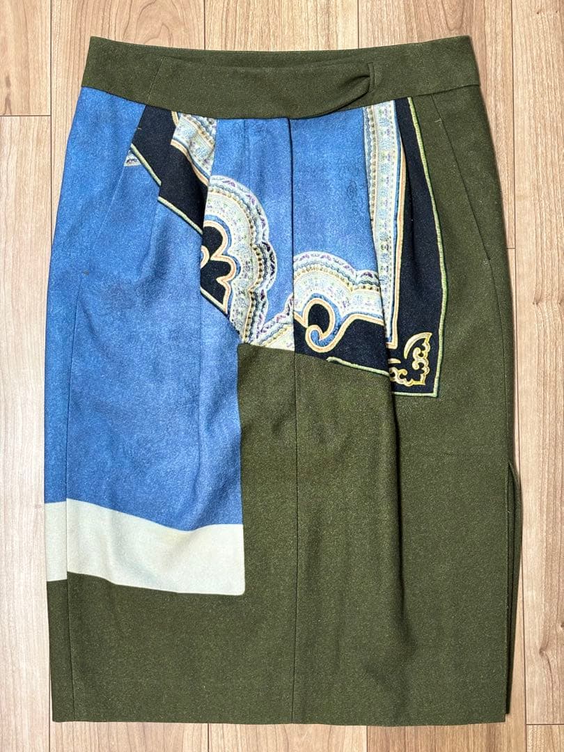 DRIES VAN NOTEN 秋冬グリーンスカーフ柄　ひざ丈タイトスカート