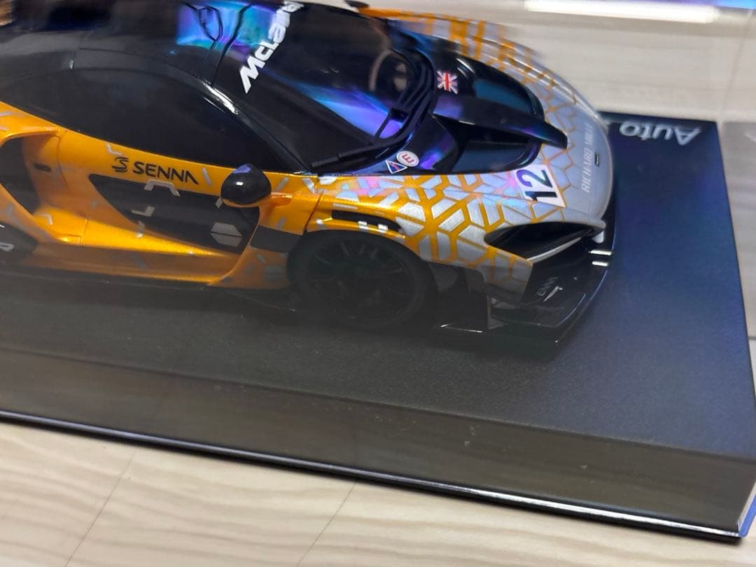 ミニッツ　McLaren Senna GTR オレンジボディ
