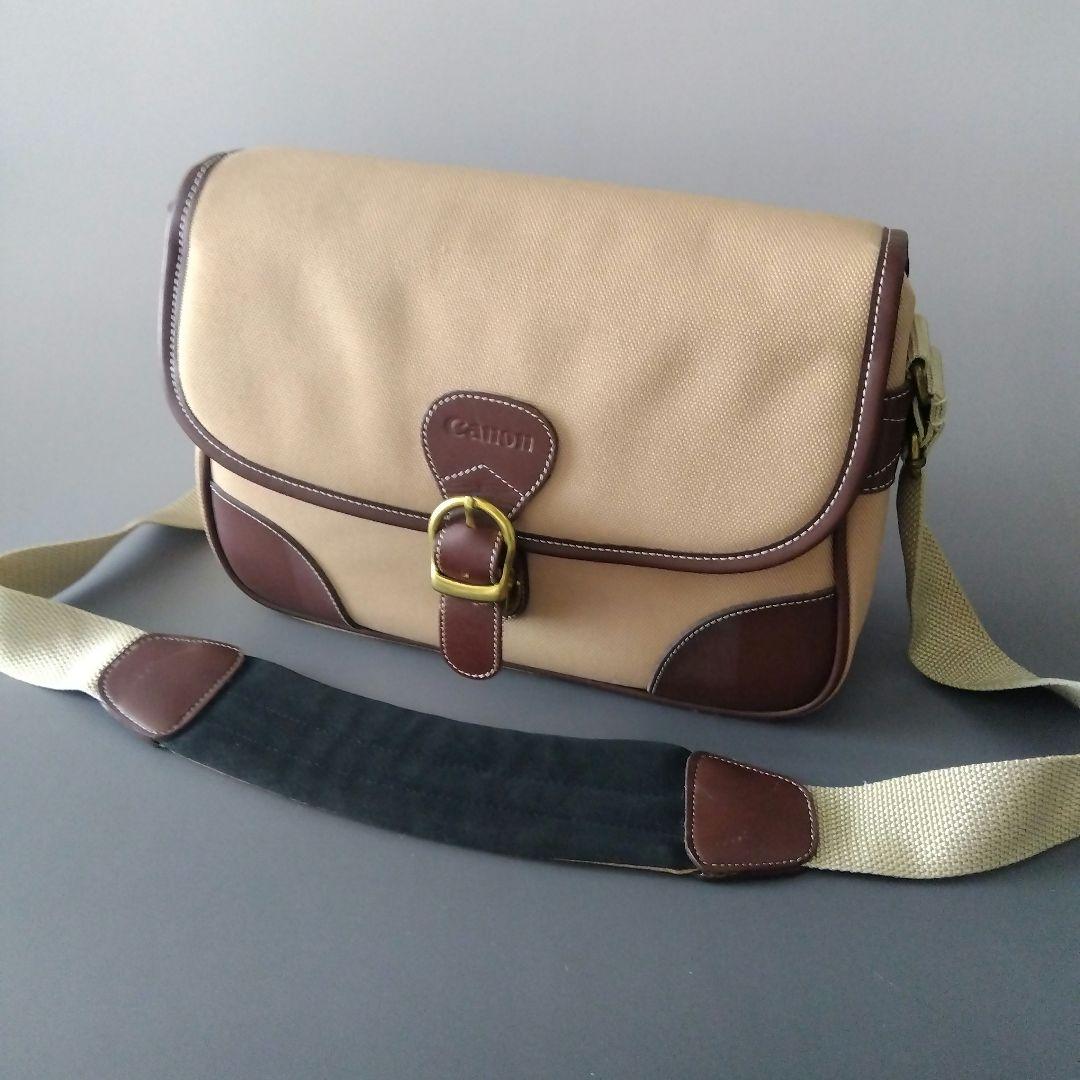 Canon EFレンズ2本（28-80/75-300mm）＋バッグ＋フィルター付