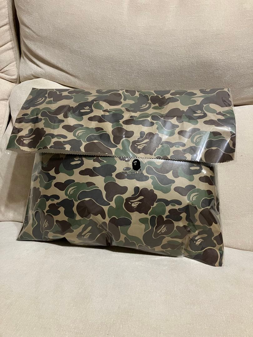 新品未使用 A BATHING APE クッションとキーホルダーセット