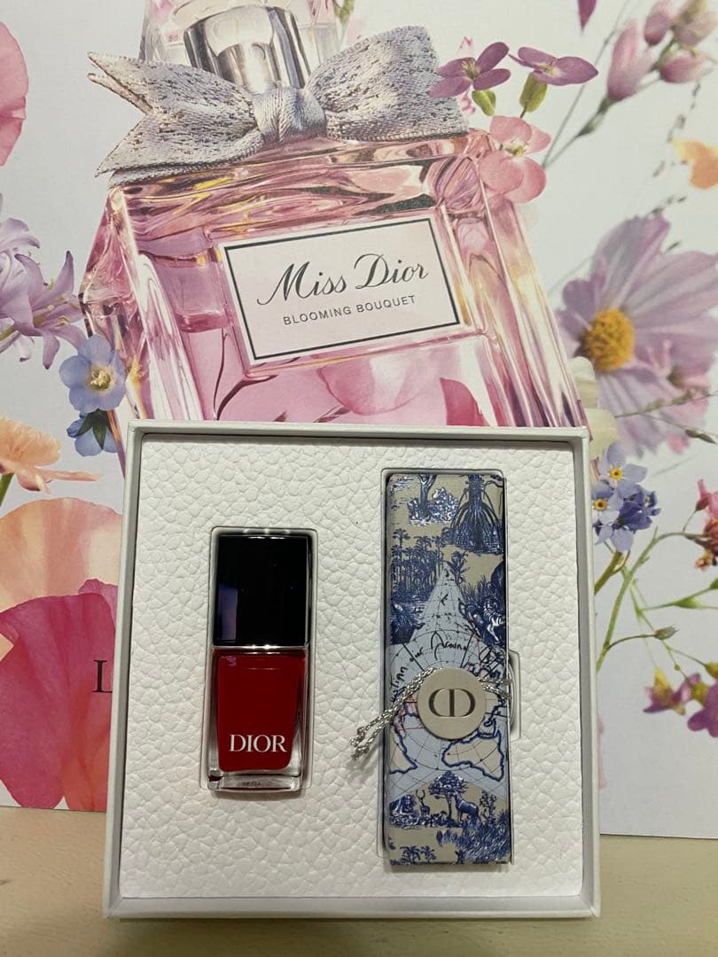 新品 CDミスディオール◆おまけ付◆ ①ボディジェル②ハンドクリーム③石鹸ソープ