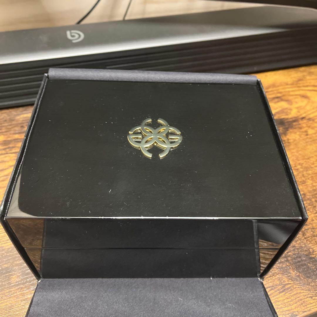 golden concept 44mm ローズゴールド×ブラックシリコン