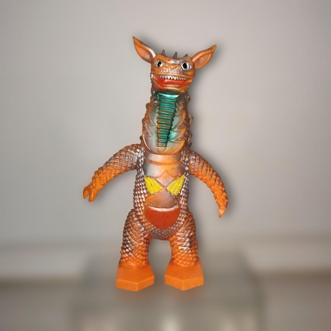 ウルトラマンシリーズ 　ギャンゴ　怪獣ソフビフィギュア