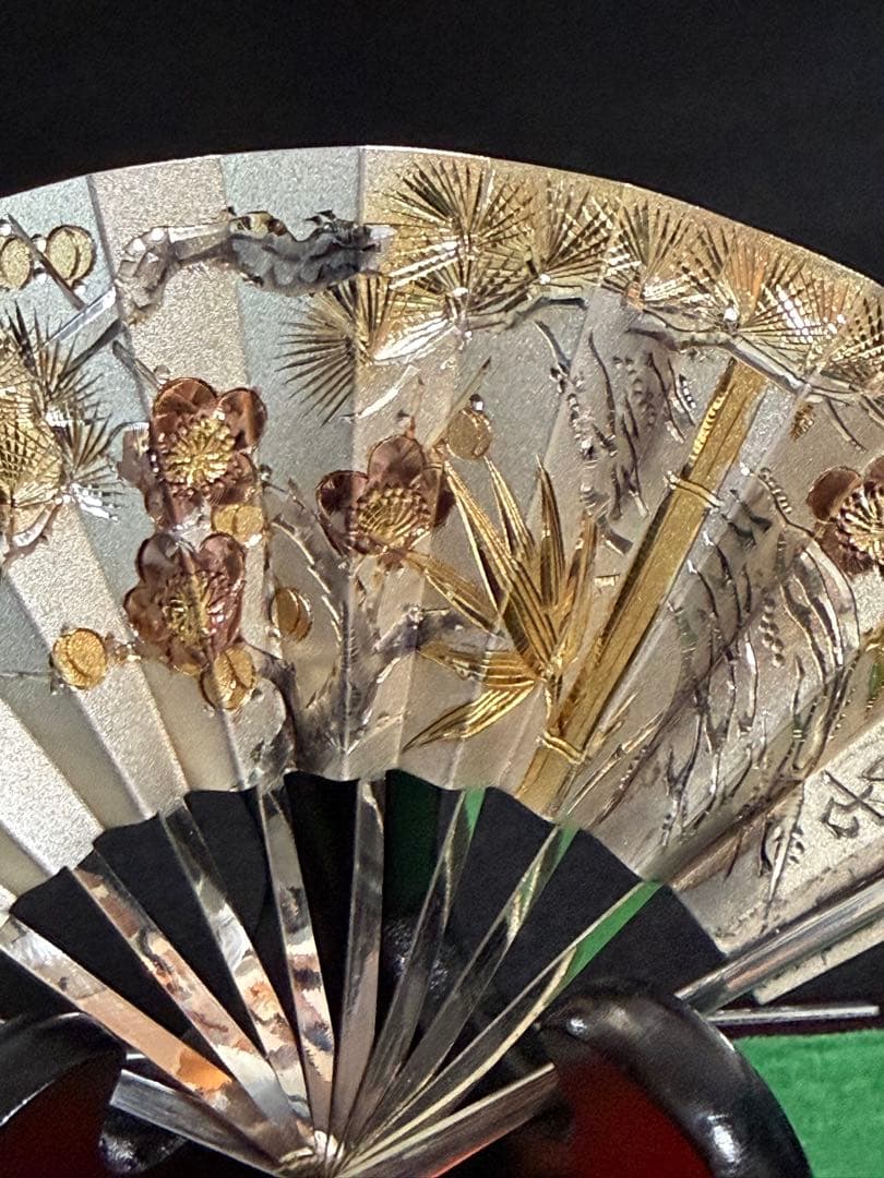 伝統工芸士・武比古氏による純銀製の扇子