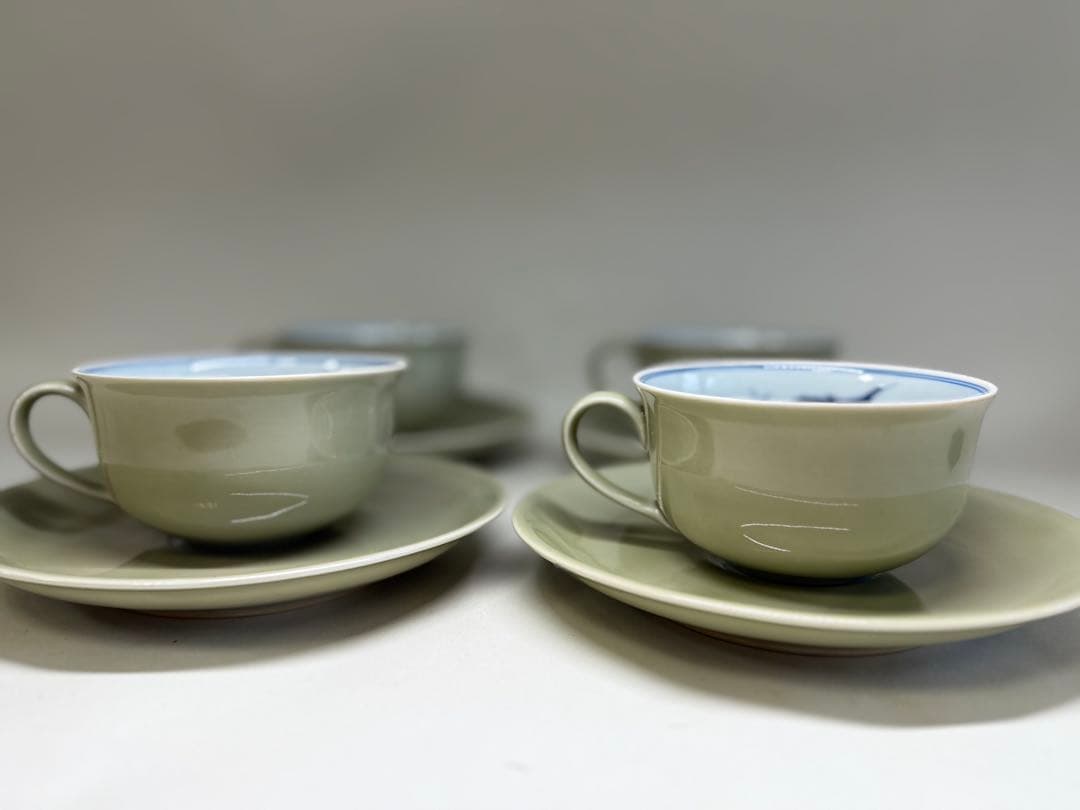 N 源右衛門 ティーカップ＆ソーサー4客陶芸家 青磁木の葉図 有田焼窯