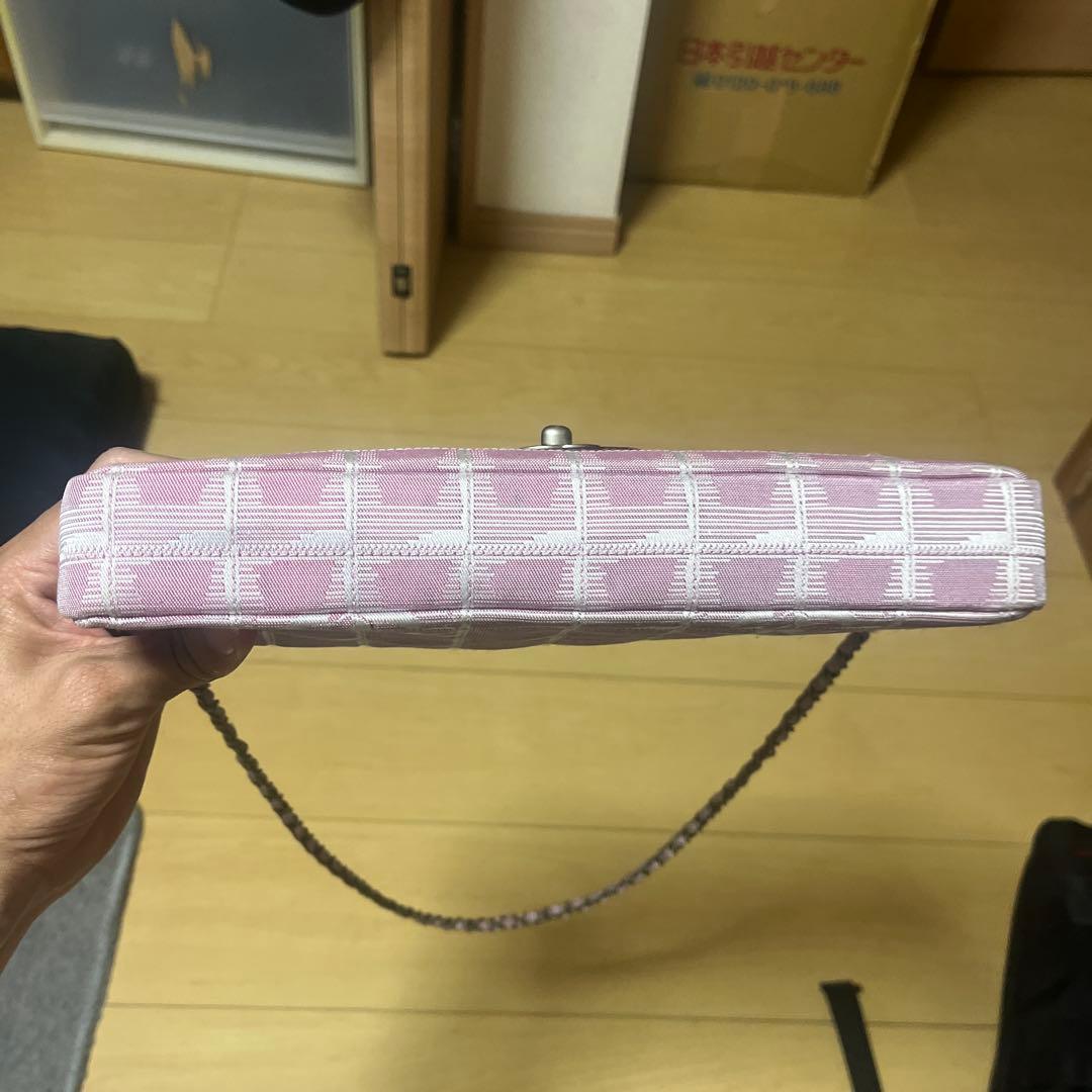 シャネル ニュートラベルライン チェーンショルダーバッグ