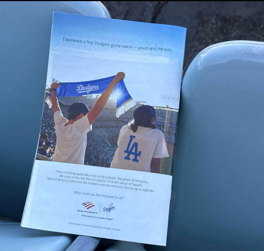 大谷翔平　ボブルヘッド　投手　ドジャース　来場者限定　スタジアム配布　冊子付