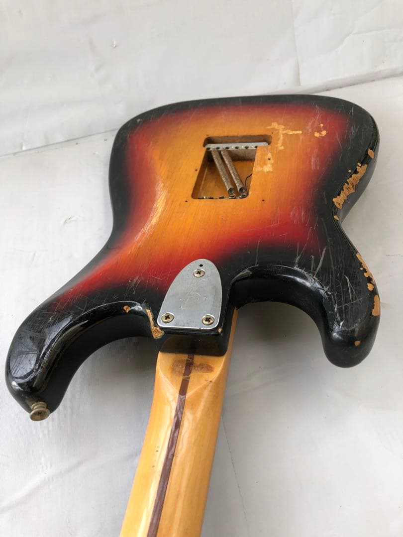 ギター Fender STRATOCASTER Japan(I90)