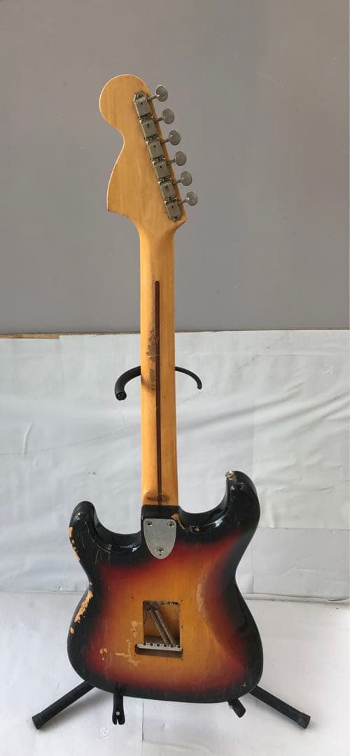 ギター Fender STRATOCASTER Japan(I90)