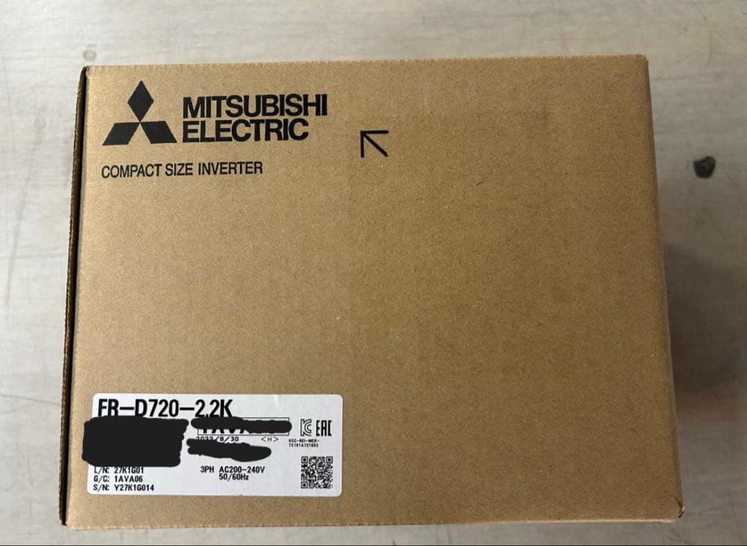 三菱インバーター　FR-D720-2.2K　2.2kw