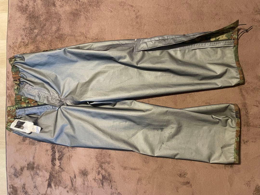 自衛隊　ゴアテックス雨衣　XL