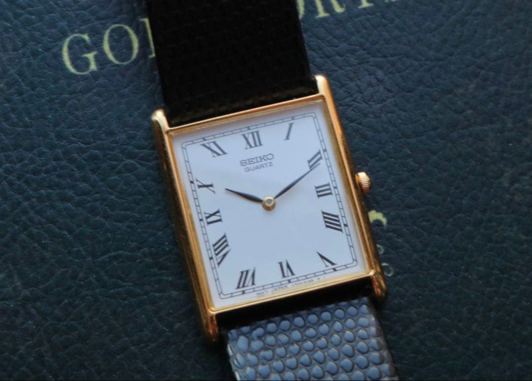 SEIKO tank V700 レクタンギュラー 稼動品