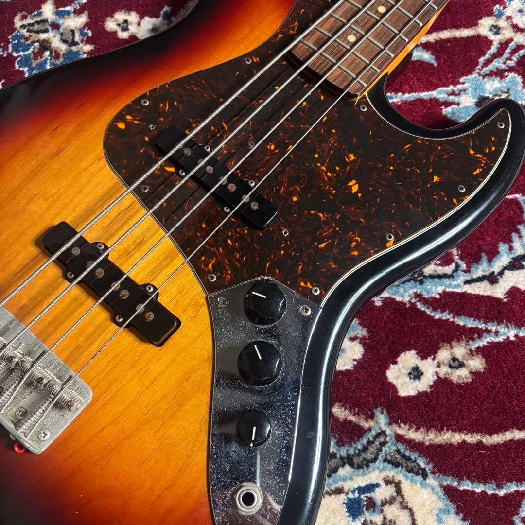 EDWARDS ジャズベース ラッカー塗装　2012年製　サンバースト