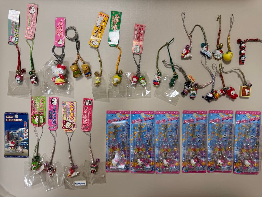 ご当地キティ　まとめ売り　他　285個セット【4495