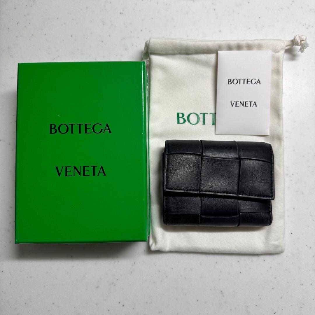 八*菜様 早い者勝ち！ボッテガヴェネタ　イントレチャート　三つ折りウォレット