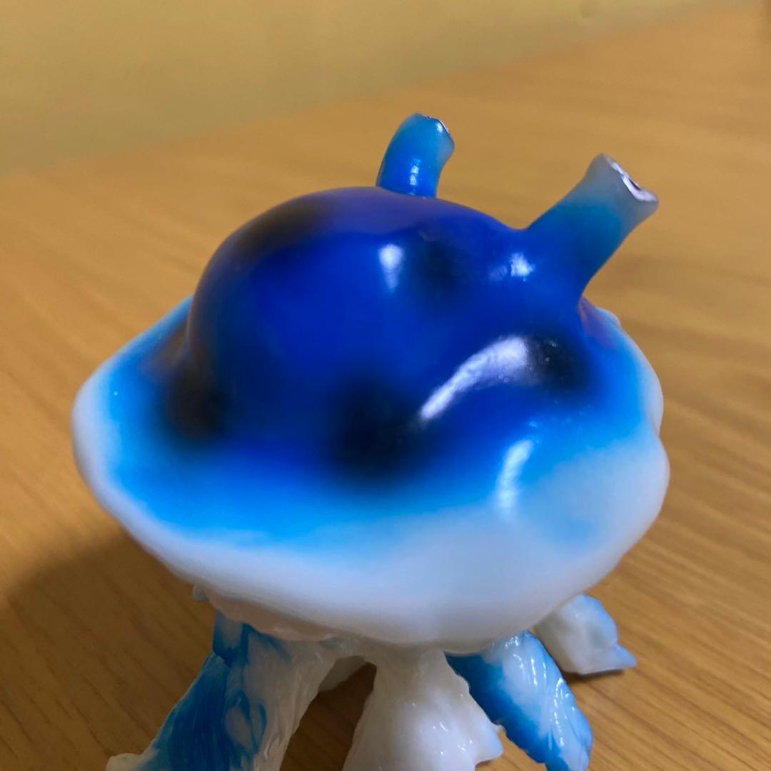 ヤモマーク プニゴン 乳白成型 ソフビ 5438