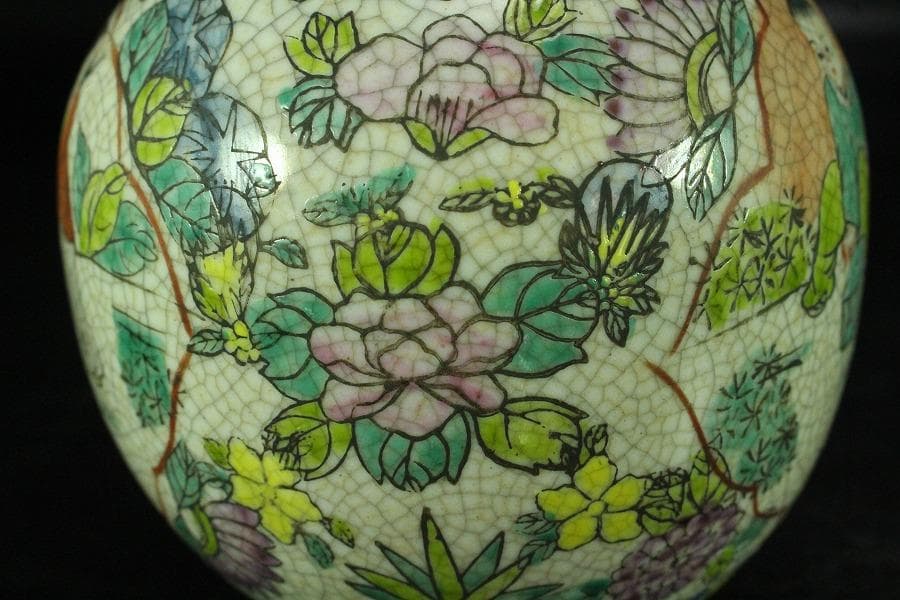 中国美術 色絵 唐子草花紋 瓶 一対 旧家蔵出(MG999)