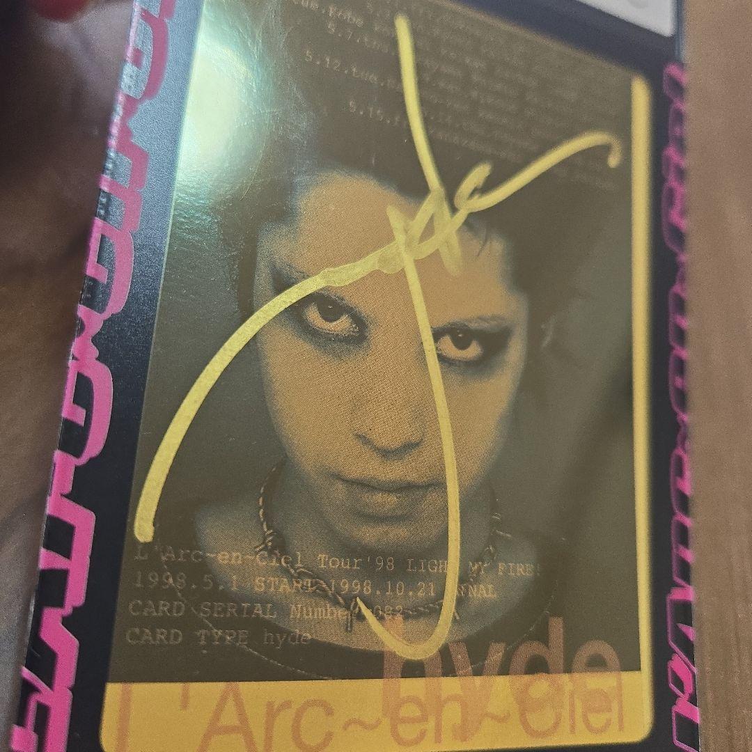 B*K様 L'Arc~en~Ciel トレーディングカード hyde サイン入り