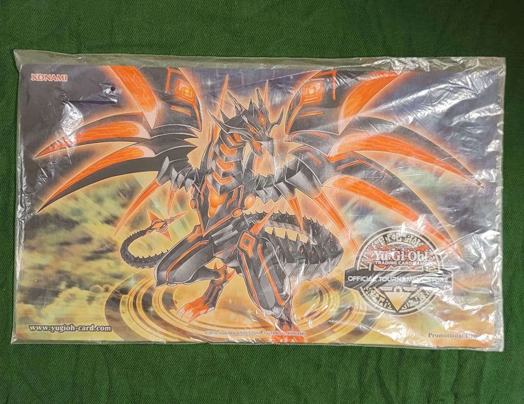 闇鋼龍ダークネスメタル (OTS) プレイマット