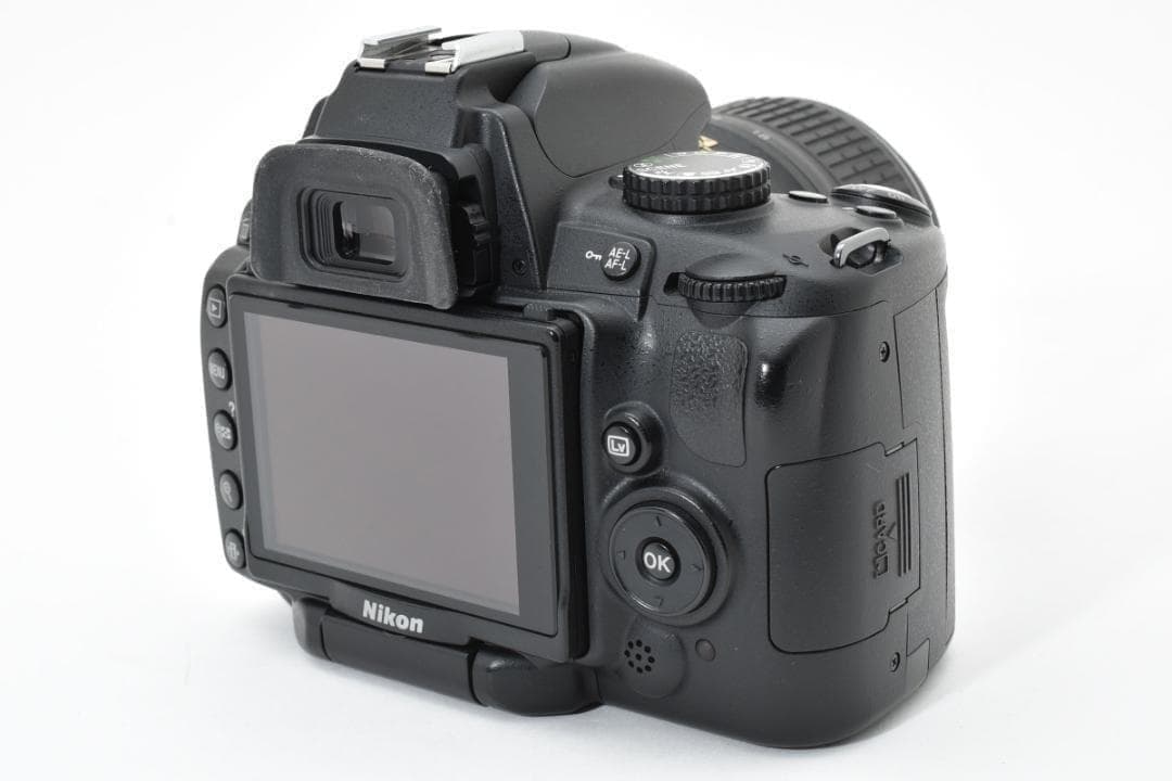 Nikon D5000 レンズキット 動作良好 付属品多数 初心者OK