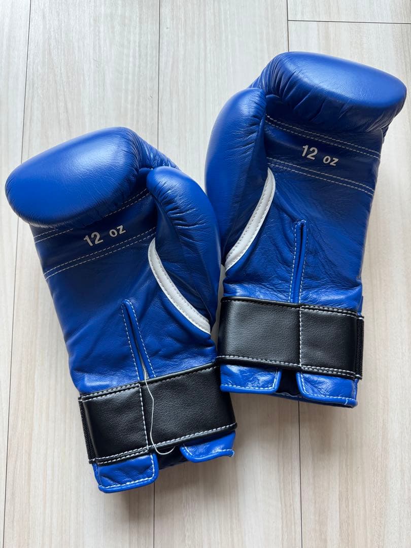 Winning ボクシンググローブ 12 oz 青　試合用　未使用