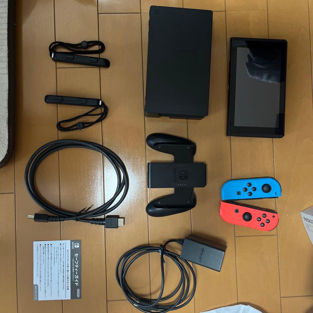 f*0様 【箱あり/付属品完備 】Nintendo Switch 本体 ネオン