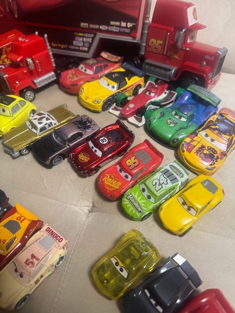 1つ500円以下　激レア品多数　カーズ トミカ マテル ミニカー 88台 セット