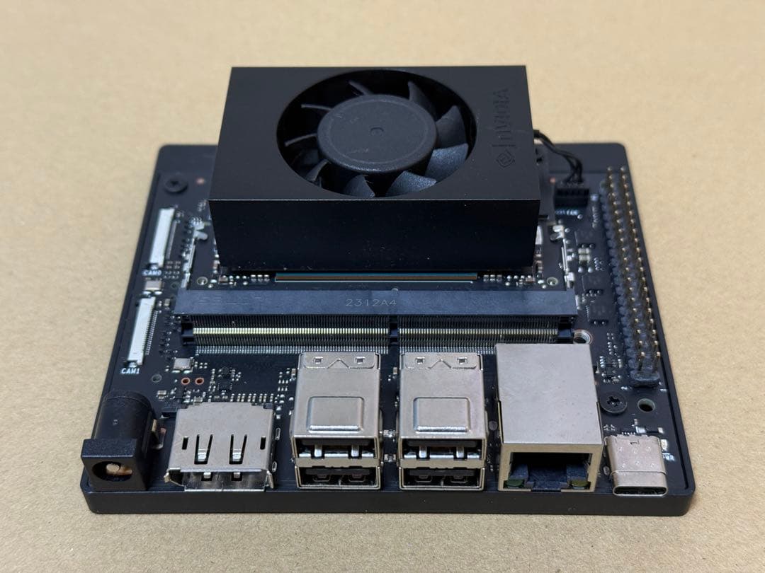 NVIDIA Jetson Orin Nano 開発者キット
