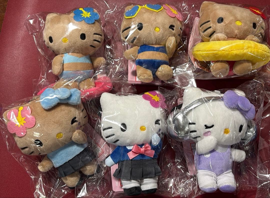 アベイル　ハローキティ 50周年 マスコットチャーム 10個セット　②