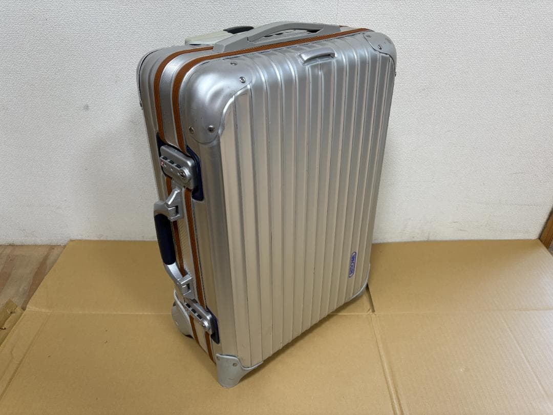 RIMOWA リモワ シルバーインテグラル 32L TSAロック付き 2輪