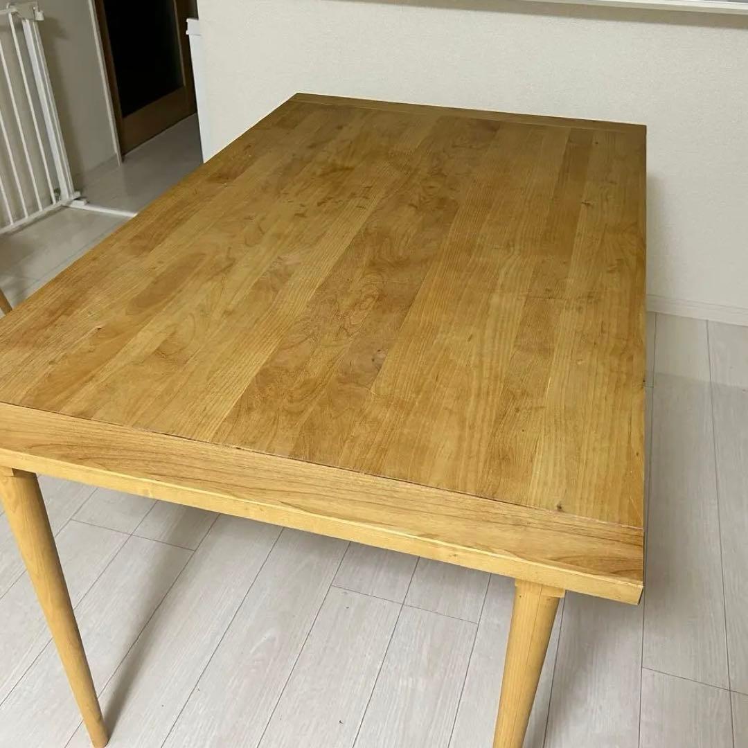 【10/16までの出品】モモナチュラル　ダイニングテーブル