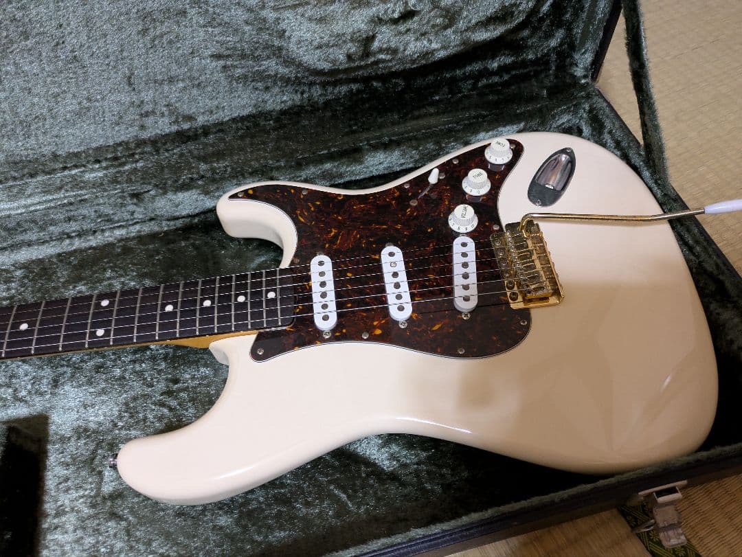 ギター fender japan st62 mod