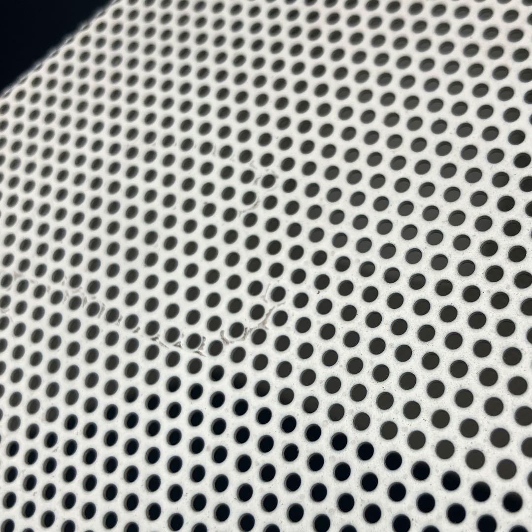 三原昌平　ヤマギワ　金属製 ピラミッド型 ペンダントライト【白色】