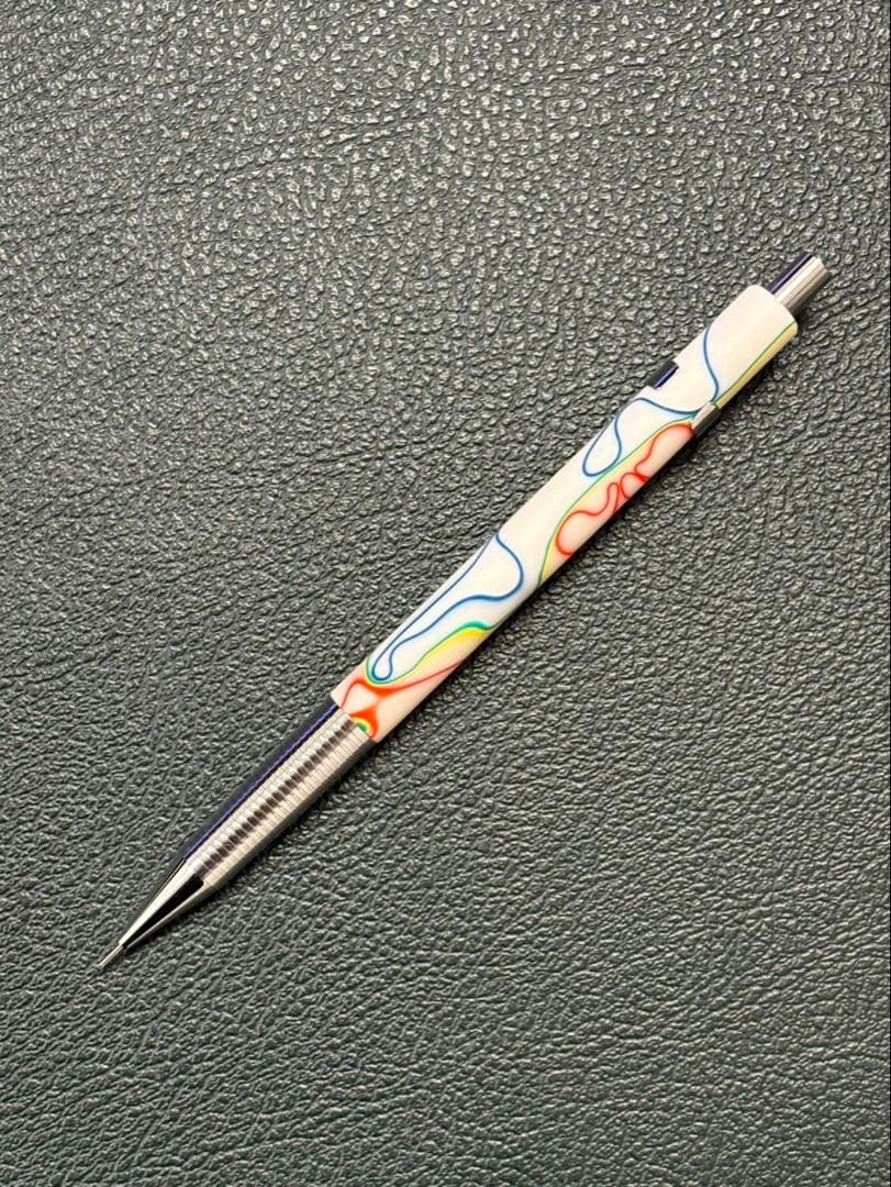 クラフトエー アクリル MP201 虹 レインボー White Red Blue