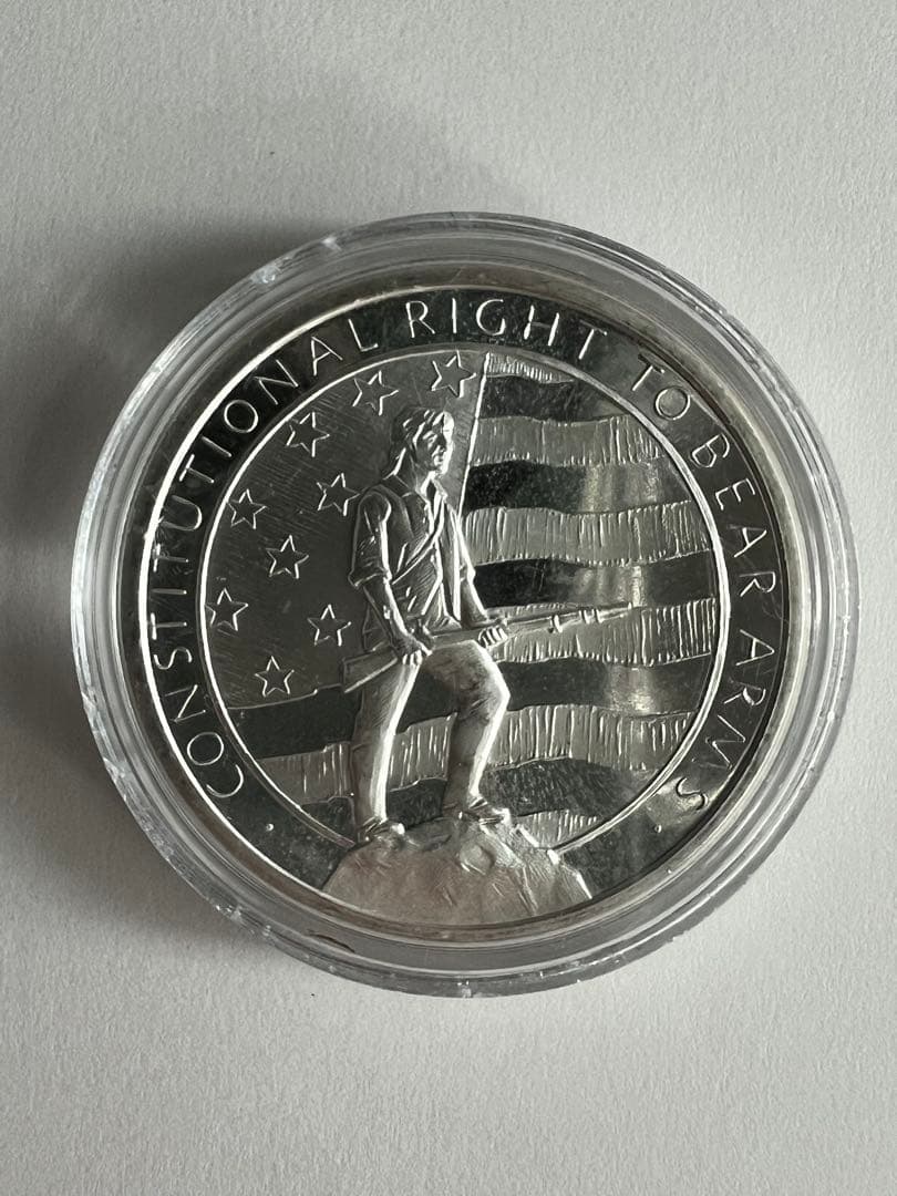 憲法の権利 1トロイオンス シルバー　ケース入り