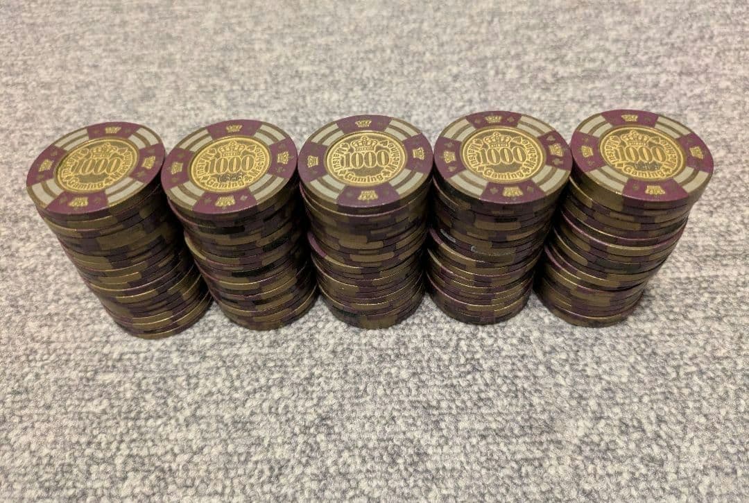 MGM カジノチップ$1000表記　100枚　ポーカー　バカラ　チップ　カジノ